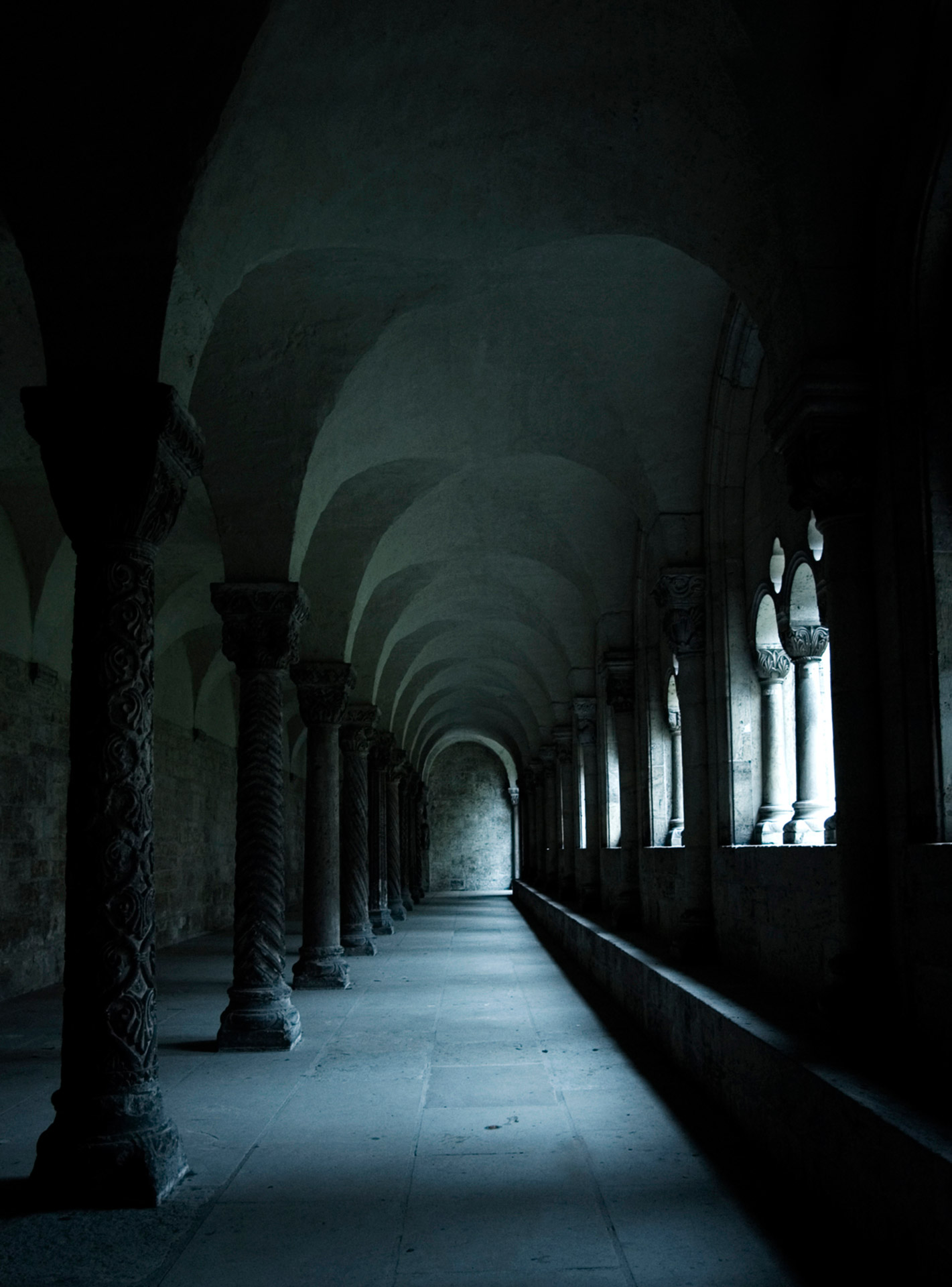 Koenigslutter katedra, gotyk niemiecki, średniowiecze, krużganki, podróże, podróże po Europie, fotografia Monika Turska