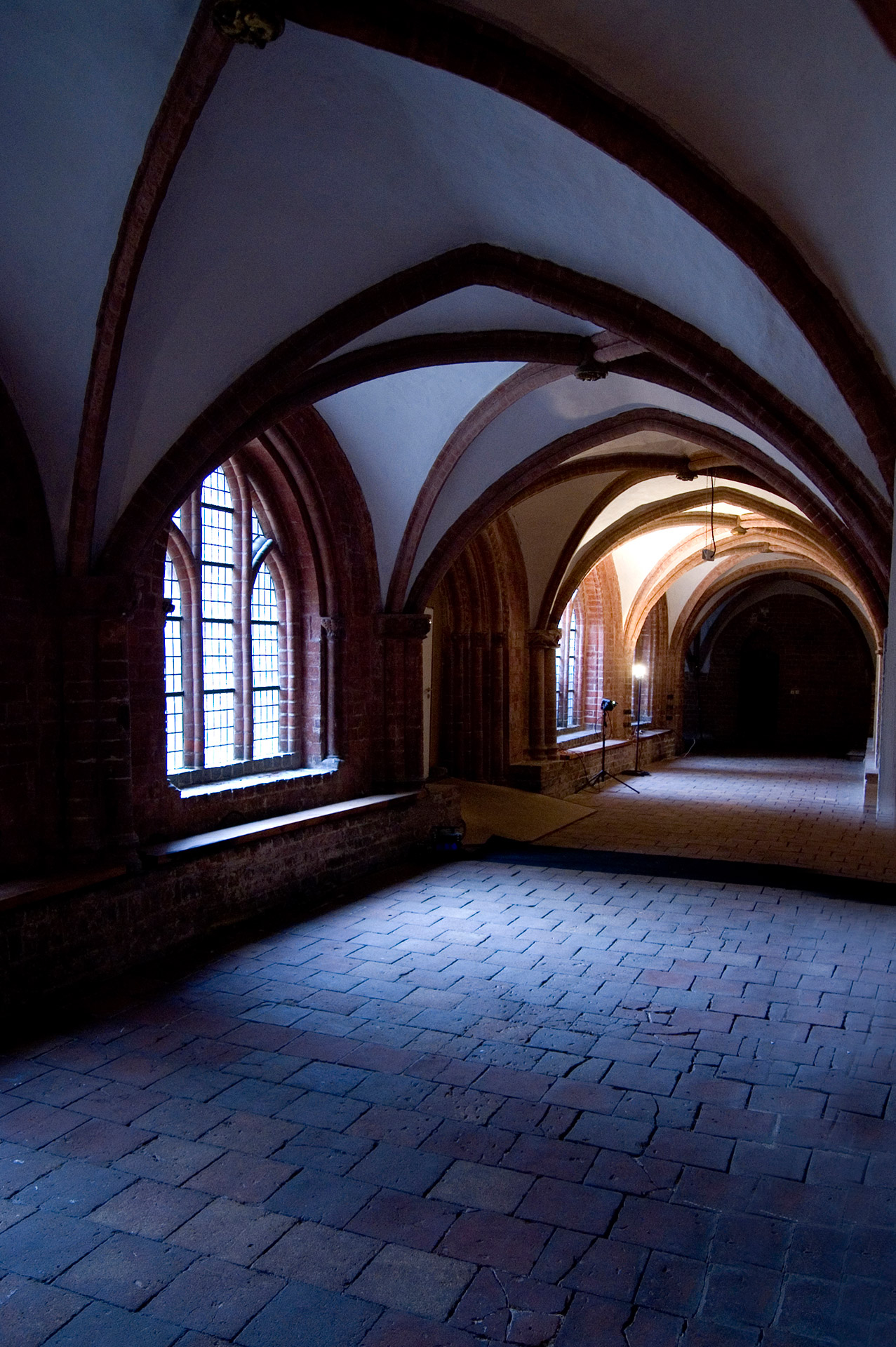 Brandenburg, krużganki, gotyk, średniwoiecze, architektura gotycka, podróże, podróże po Europie, fotografia Monika Turska